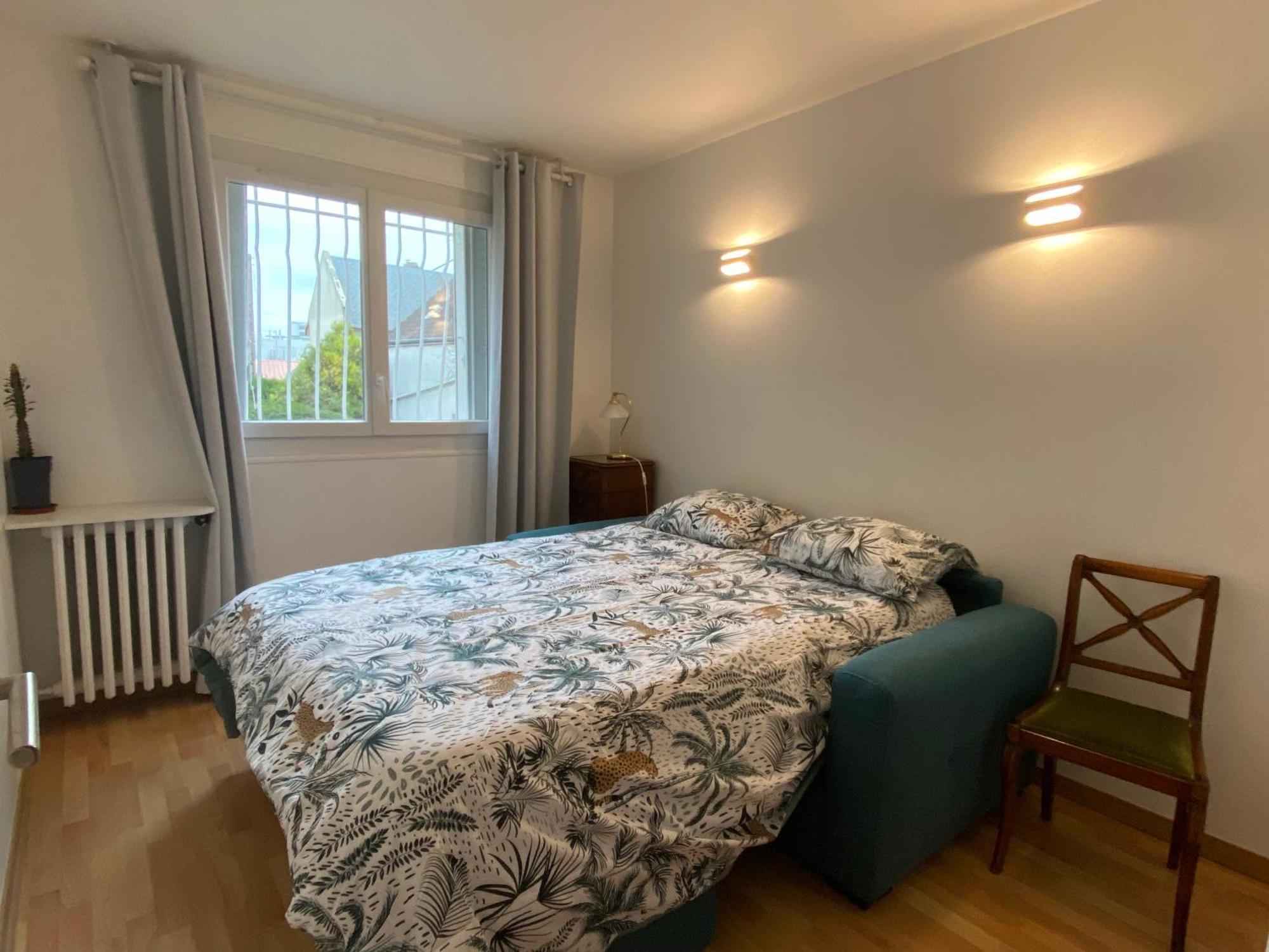 Auber Modern Big Apartment With Parking 12 Minutes From Metro Вітрі-сюр-Сен Екстер'єр фото